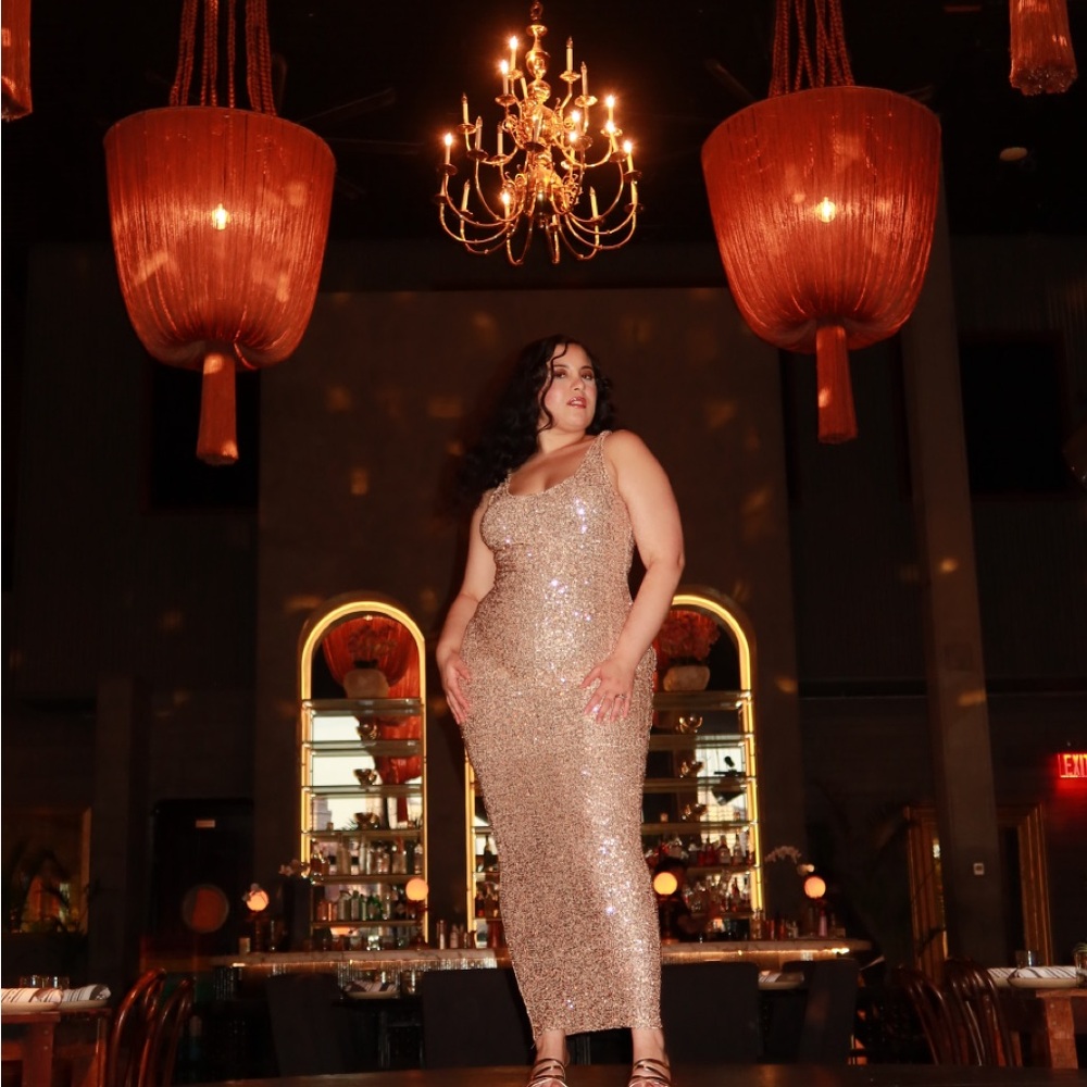 Elegant Gold Sequin Maxi Dress - Picture 4 of 7